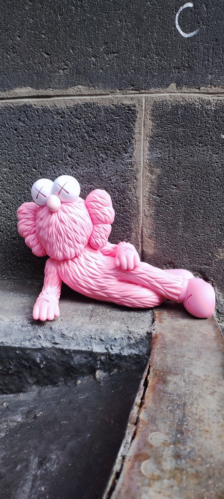 Kaws Time Off (Pink edition)