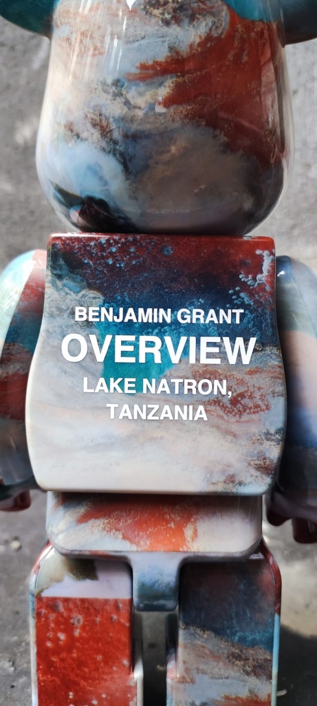 Bearbrick Benjamin Grant "Overview" Lake Natron 400% + 100%