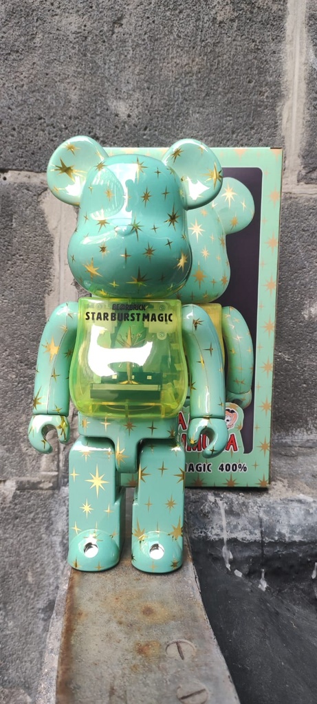 Bearbrick Starburst Magic (Light Up Version) 400%